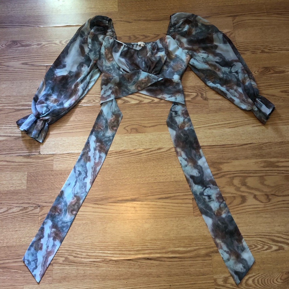 Medium a. peach brand crop top tie dye festival shirt